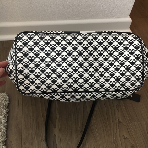 Kate Spade NY Penn Place Margareta Tote Large Size - Picture 7 of 8